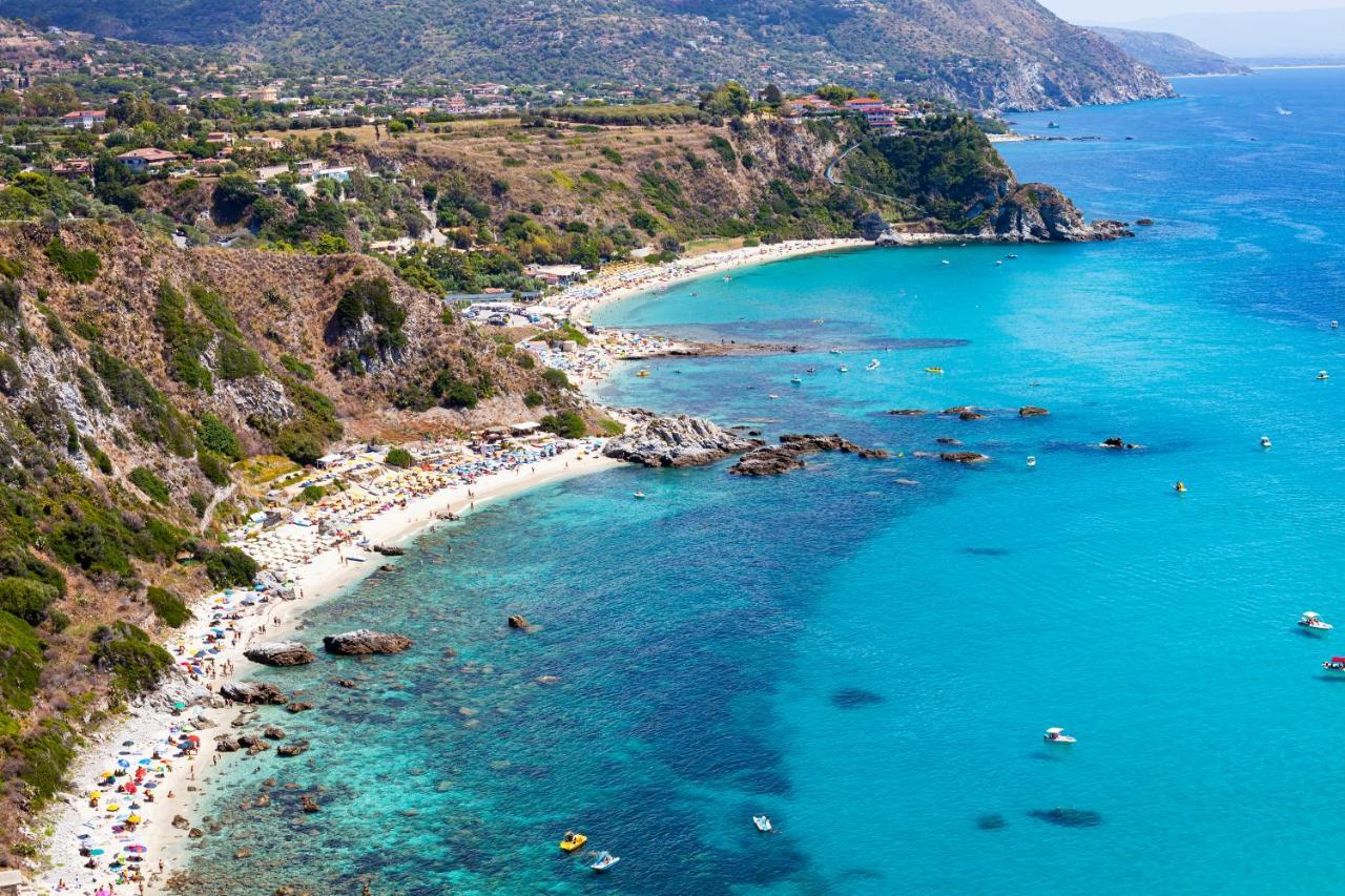 Cichello Apartments Capo Vaticano Exterior photo